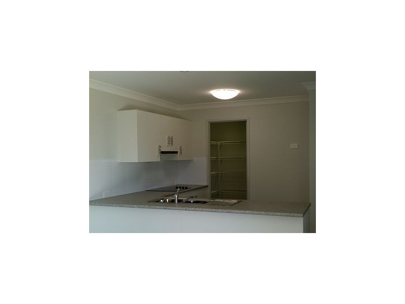 77 TAYLOR STREET, Roma QLD 4455