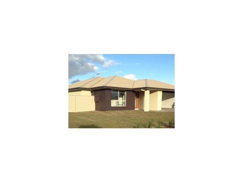 25 Beetson Drive, Roma QLD 4455