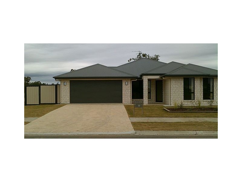 86 TAYLOR STREET, Roma QLD 4455