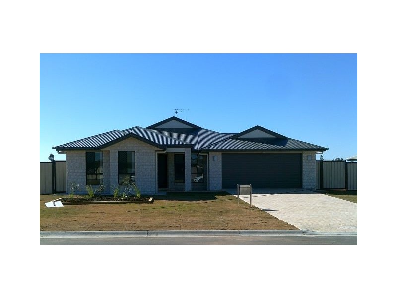 35 EVERINGHAM AVENUE, Roma QLD 4455