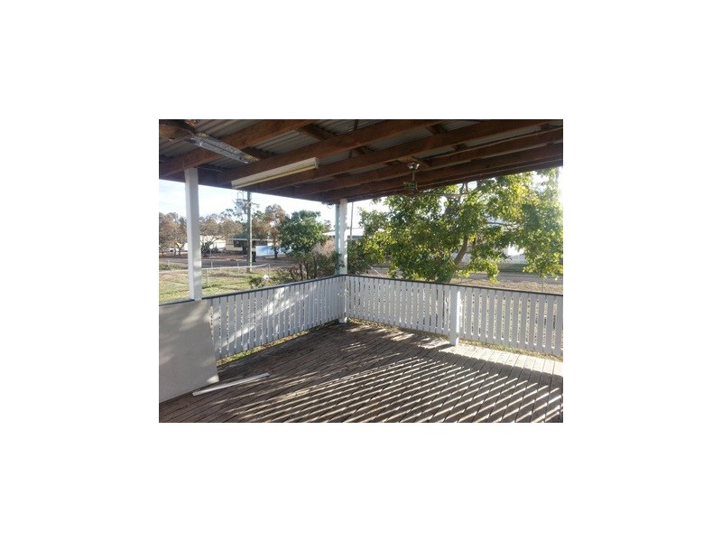 48 HIGH STREET, Wallumbilla QLD 4428