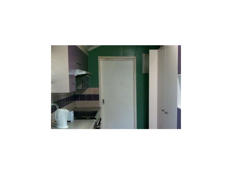 17 BOWEN STREET, Roma QLD 4455