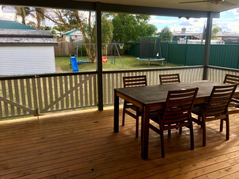 19 Crawford Street, Roma QLD 4455