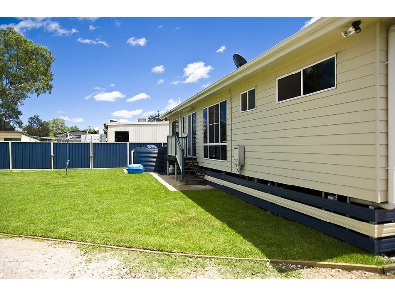 88 Bowen Street, Roma QLD 4455