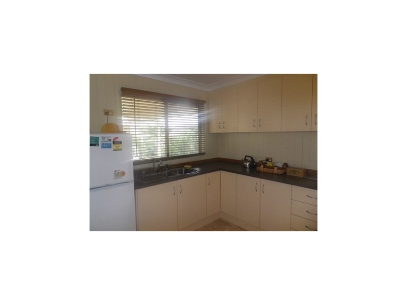 UNIT6/104 WYNDHAM STREET, Roma QLD 4455