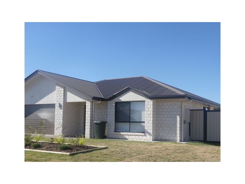 41 Howard Street, Roma QLD 4455
