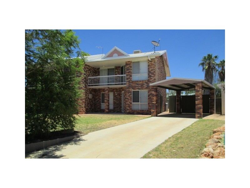 UNIT 1/185 EDWARDES STREET, Roma QLD 4455