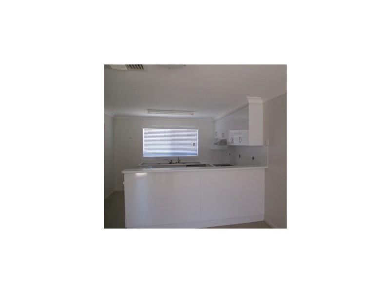 UNIT 1/185 EDWARDES STREET, Roma QLD 4455