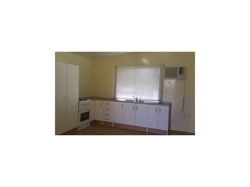 82 Charles Street, Roma QLD 4455