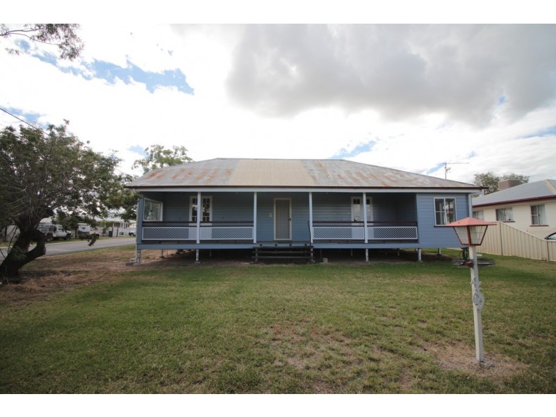 49 MISCAMBLE STREET, Roma QLD 4455