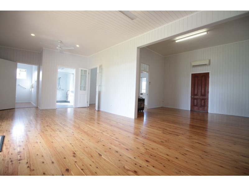 49 MISCAMBLE STREET, Roma QLD 4455