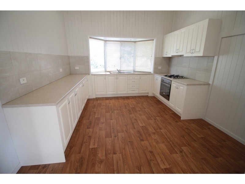 49 MISCAMBLE STREET, Roma QLD 4455