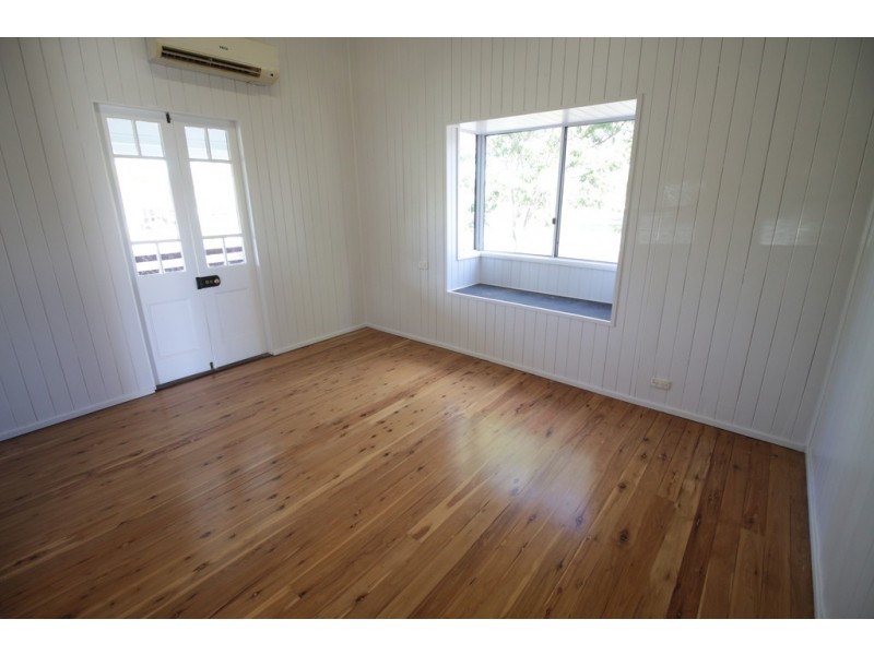 49 MISCAMBLE STREET, Roma QLD 4455