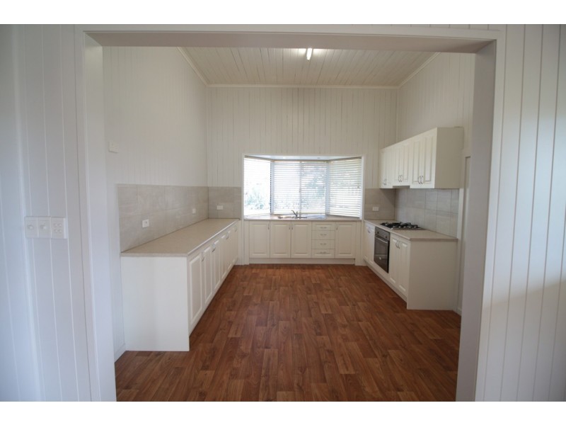 49 MISCAMBLE STREET, Roma QLD 4455