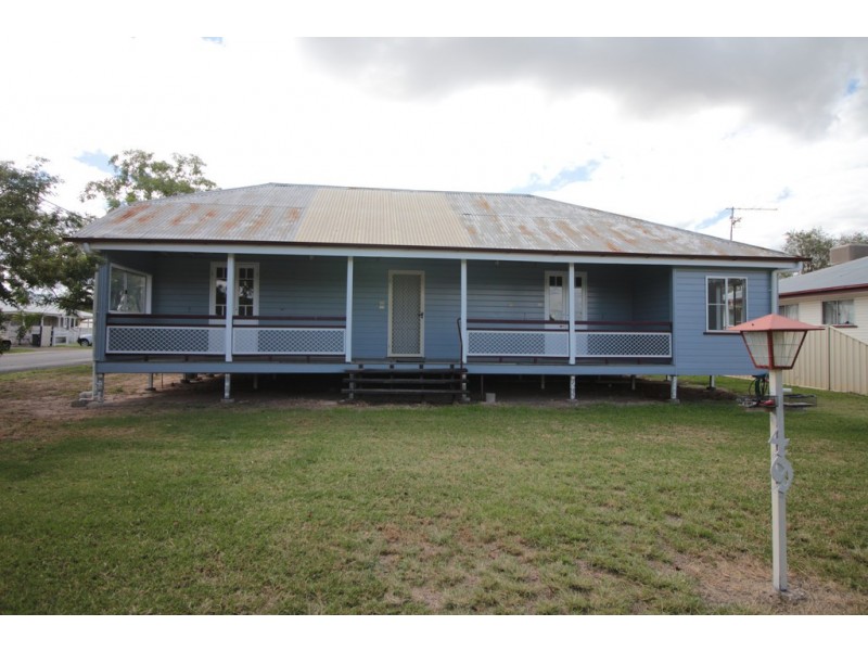 49 MISCAMBLE STREET, Roma QLD 4455