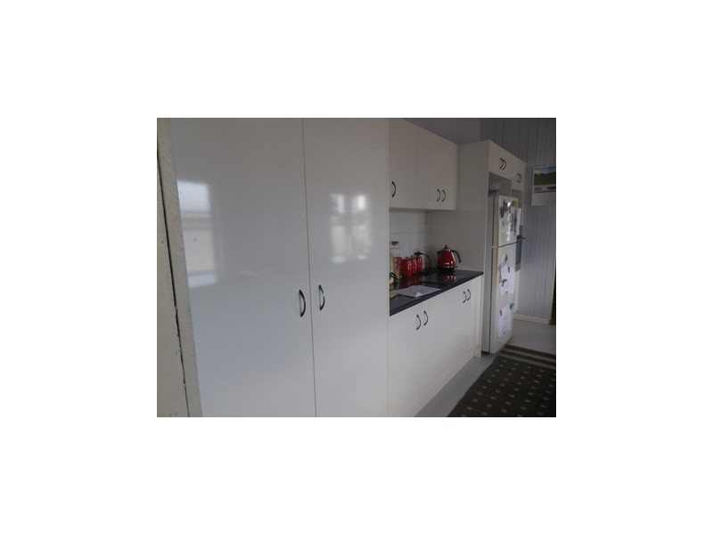 37 Russell Street, Wallumbilla QLD 4428