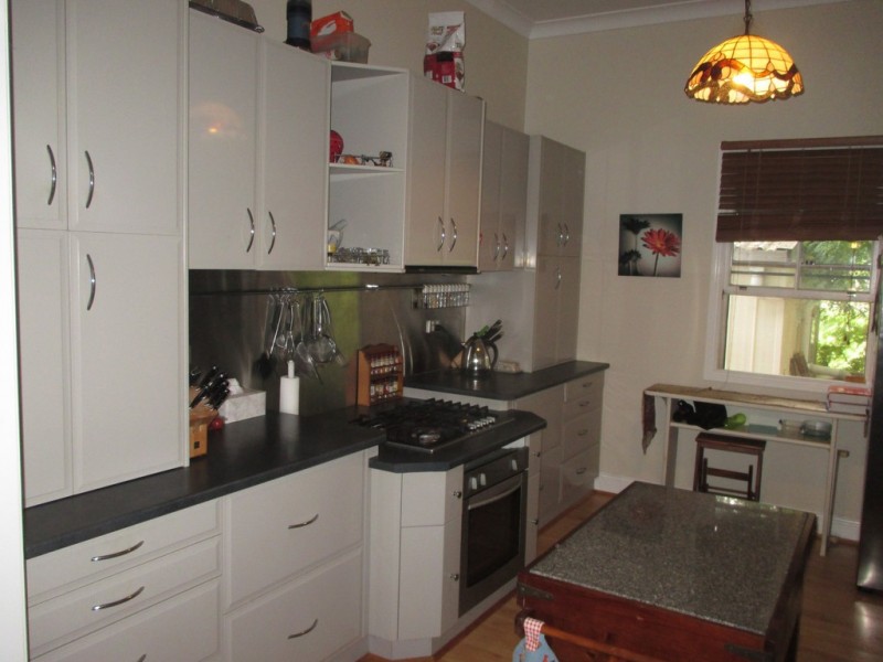 11 MCDOWALL STREET, Roma QLD 4455