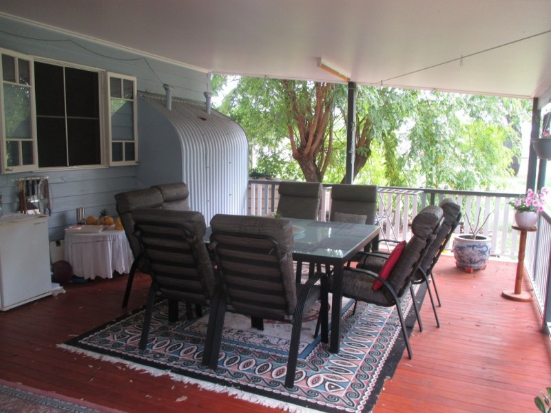 11 MCDOWALL STREET, Roma QLD 4455
