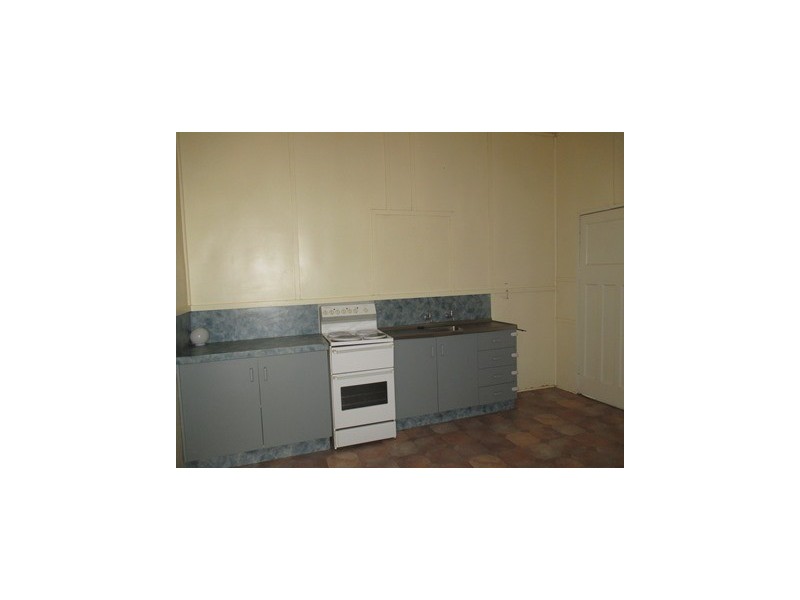 UNIT 2/54 Chrystal Street, Roma QLD 4455