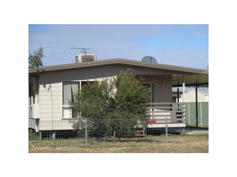 24 South Street, Roma QLD 4455