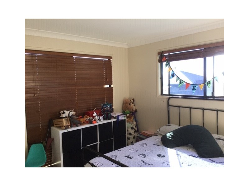 27 Robusta Street, Roma QLD 4455