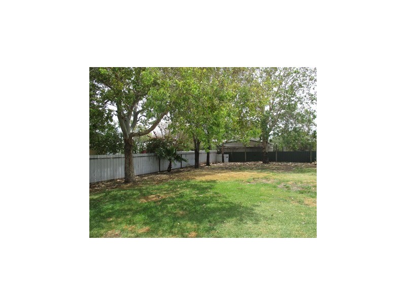 111 CURREY STREET, Roma QLD 4455