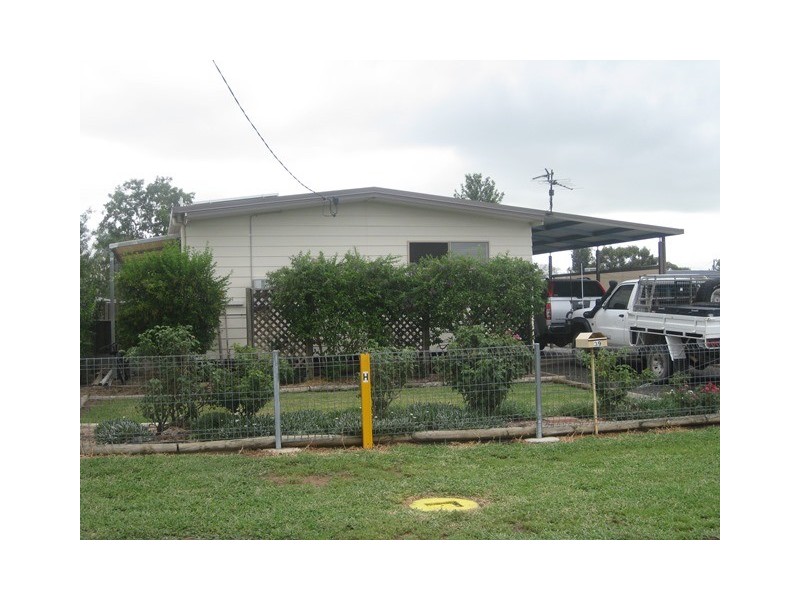 39 Ivy Street, Roma QLD 4455