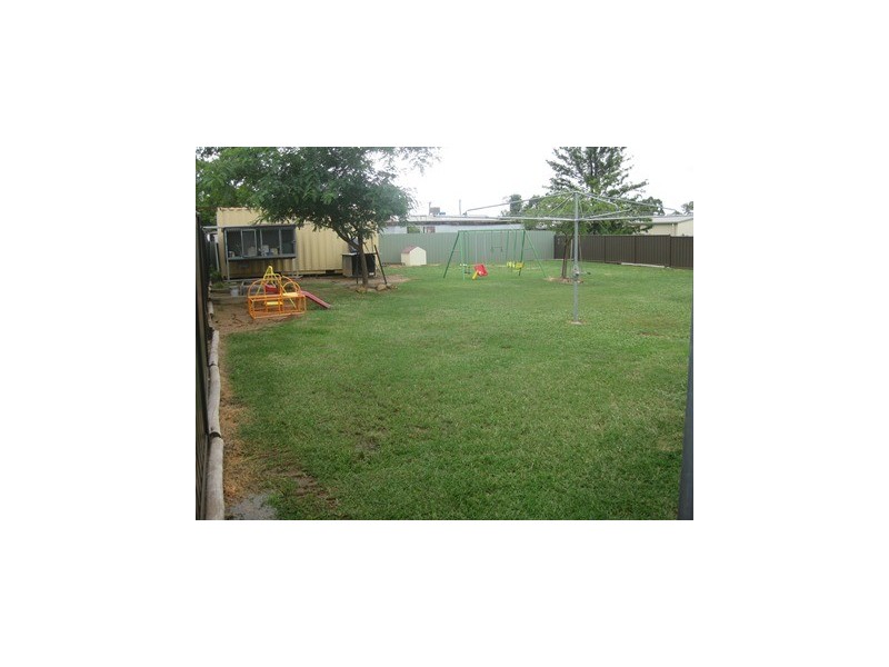 39 Ivy Street, Roma QLD 4455