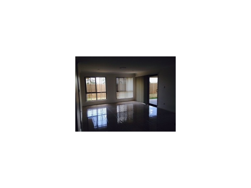 43 Wheeler Drive, Roma QLD 4455