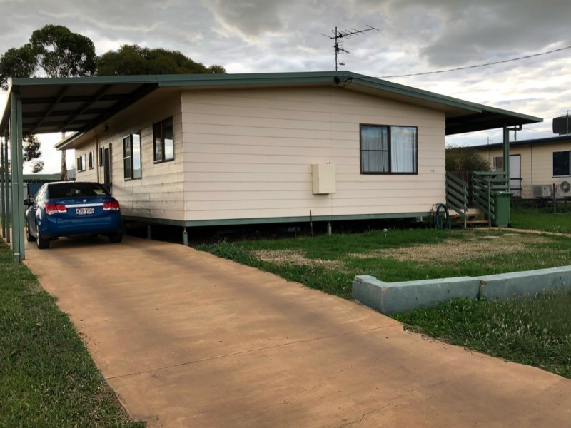 131 QUINTIN STREET, Roma QLD 4455