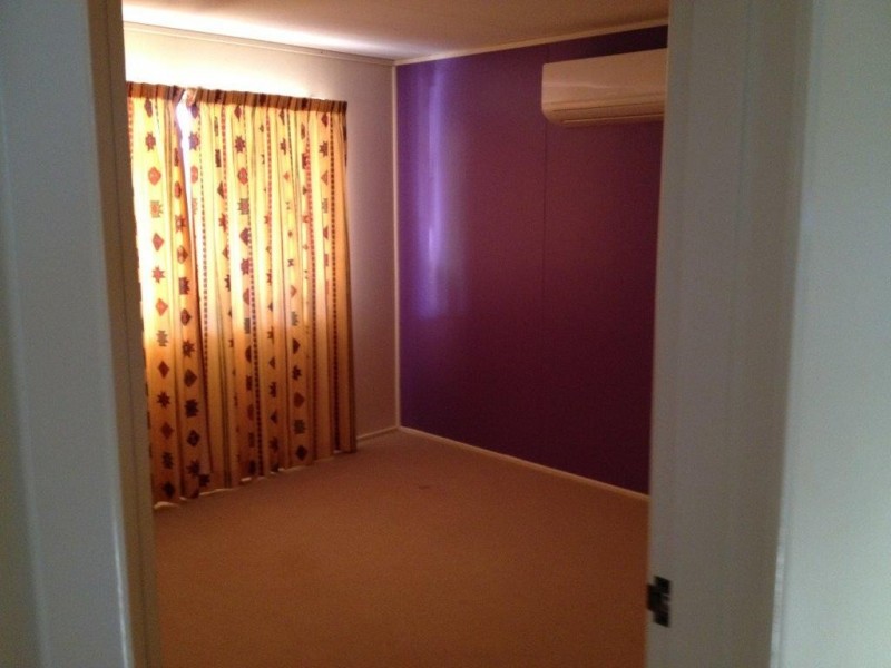 131 QUINTIN STREET, Roma QLD 4455