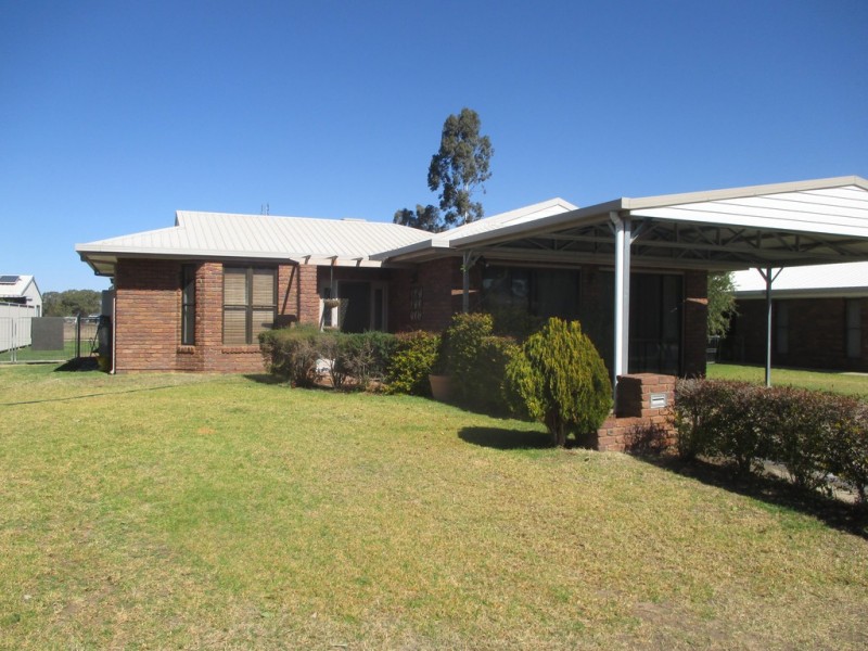 12 MARSDEN COURT, Roma QLD 4455