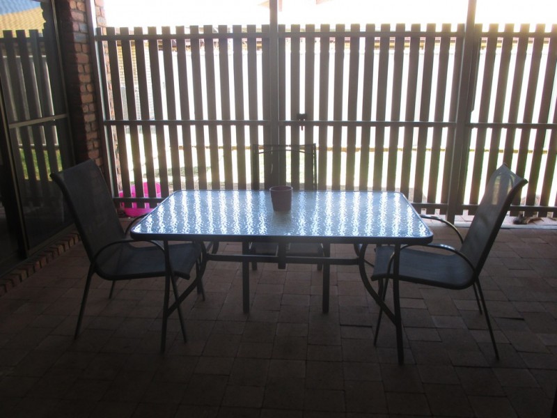 12 MARSDEN COURT, Roma QLD 4455