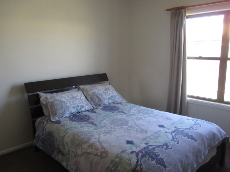 12 MARSDEN COURT, Roma QLD 4455