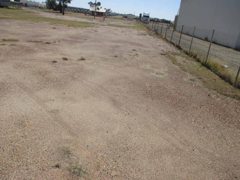 5-7 GEORGE STREET, Wallumbilla QLD 4428