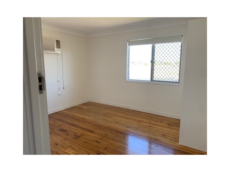 15 South Street, Roma QLD 4455