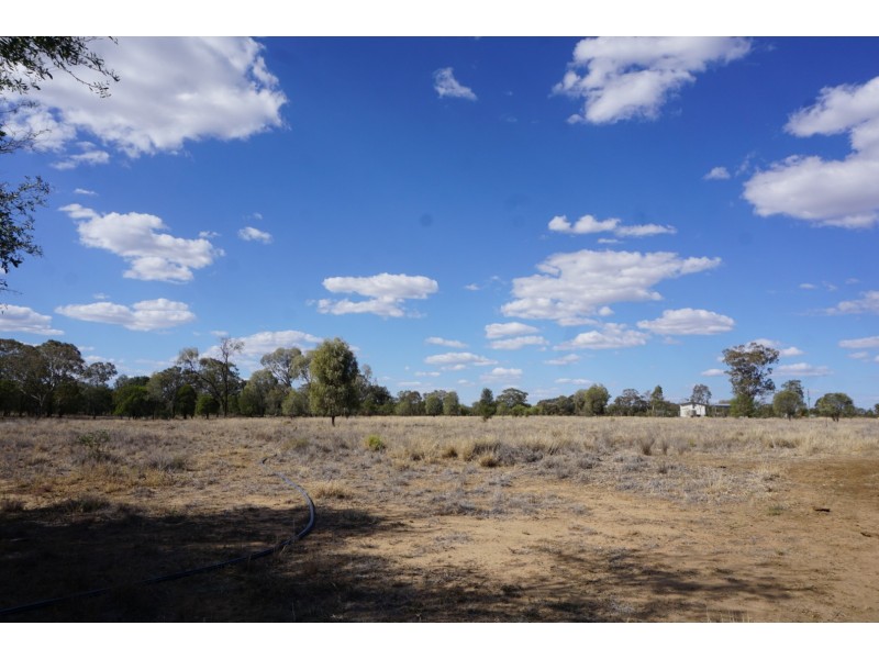 719 RASLIE ROAD, Wallumbilla North QLD 4428