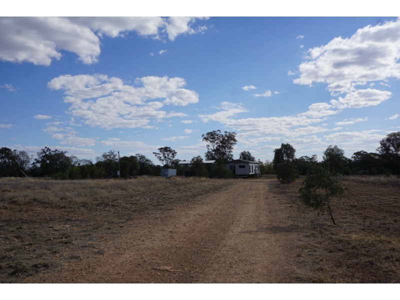 719 RASLIE ROAD, Wallumbilla North QLD 4428