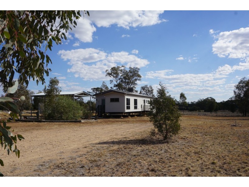 719 RASLIE ROAD, Wallumbilla North QLD 4428