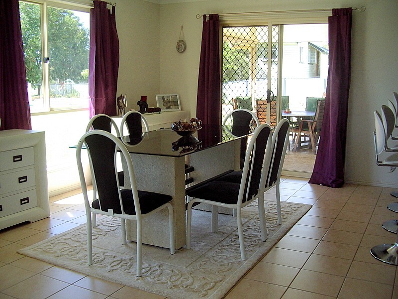 96 NORTHERN ROAD, Roma QLD 4455