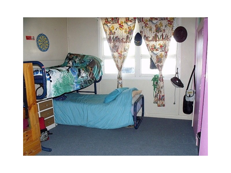 31 TWINE STREET, Roma QLD 4455