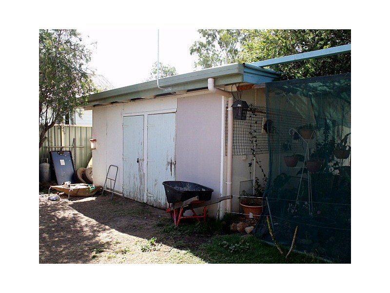 31 TWINE STREET, Roma QLD 4455