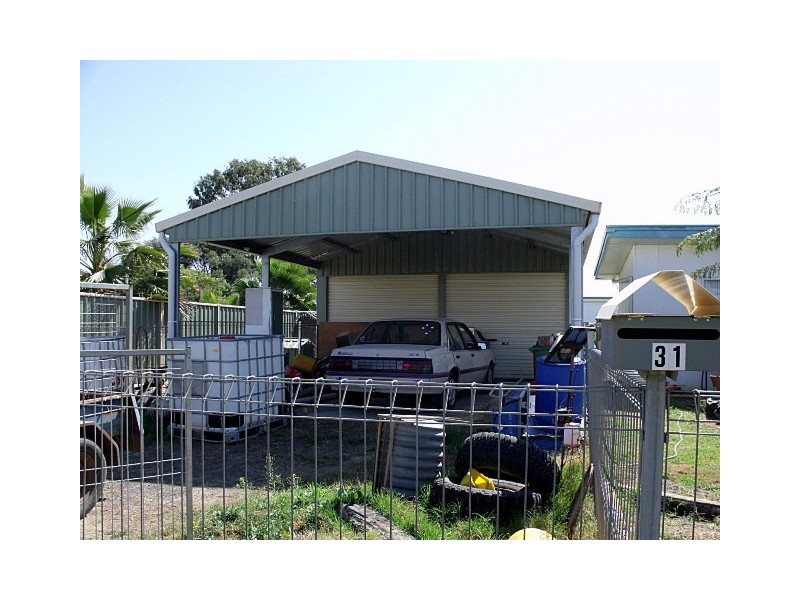 31 TWINE STREET, Roma QLD 4455