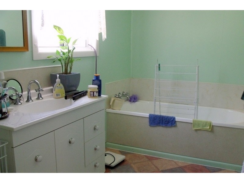 59  FEATHER STREET, Roma QLD 4455