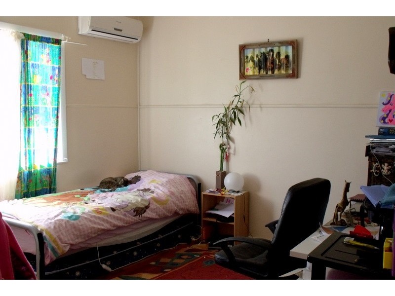 59  FEATHER STREET, Roma QLD 4455