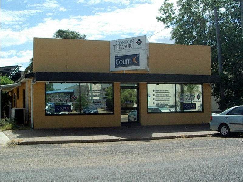 96 ARTHUR STREET, Roma QLD 4455