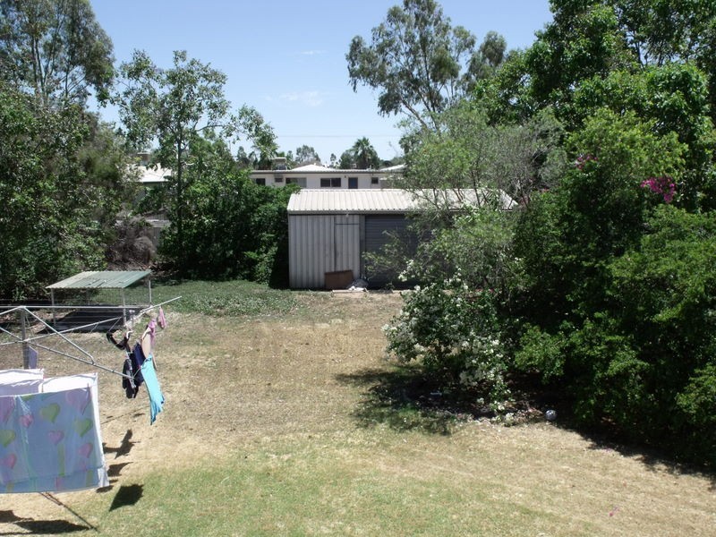 33 Derry Street, Roma QLD 4455