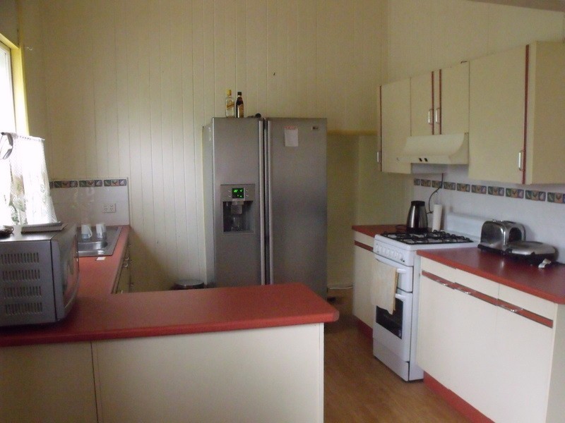 12 Queen St, Roma QLD 4455