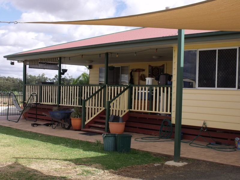 330  Roma Downs Road, Roma QLD 4455