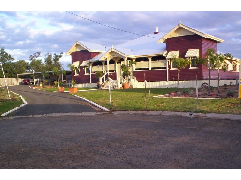 34 ROBUSTA DRIVE, Roma QLD 4455